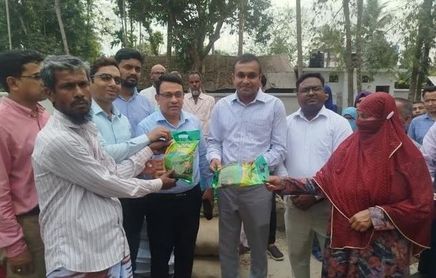 Free Fertilizer and Seed Distribution Begins in Narail