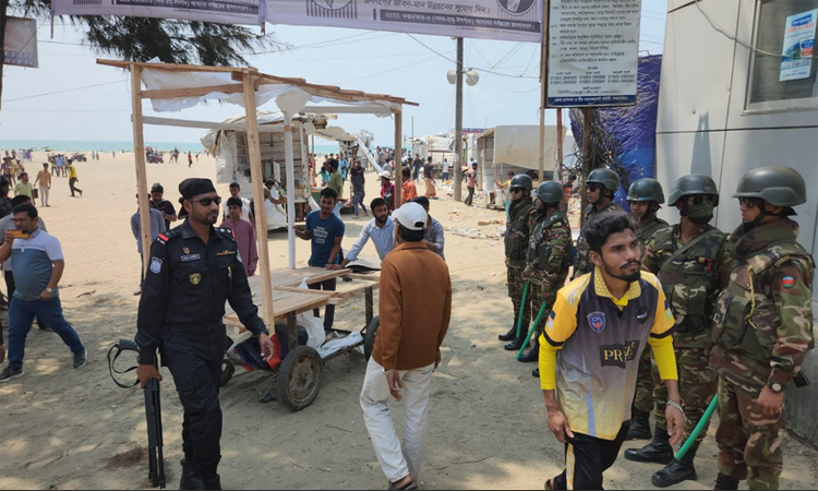 Over 400 illegal shops evicted from Cox's Bazar beach