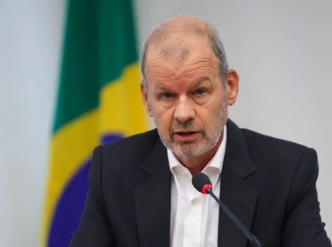 World Bank VP visits Bangladesh, expresses commitment to job creation 