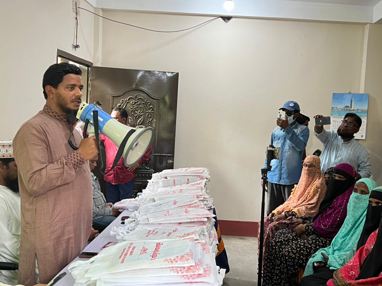 Sarees distributed among 700 needy women in Patuakhali ahead of Eid