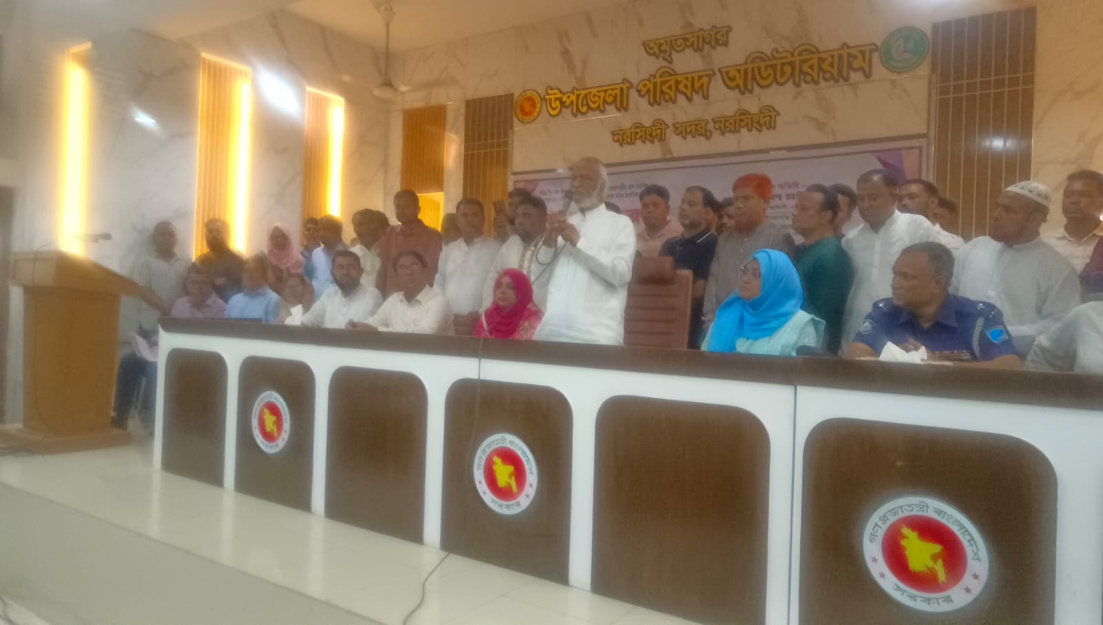 Politics meaningless if it fails to serve people: Moyeen Khan