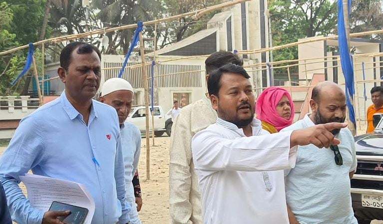 Rajshahi main Eid Jamaat at 8 am 