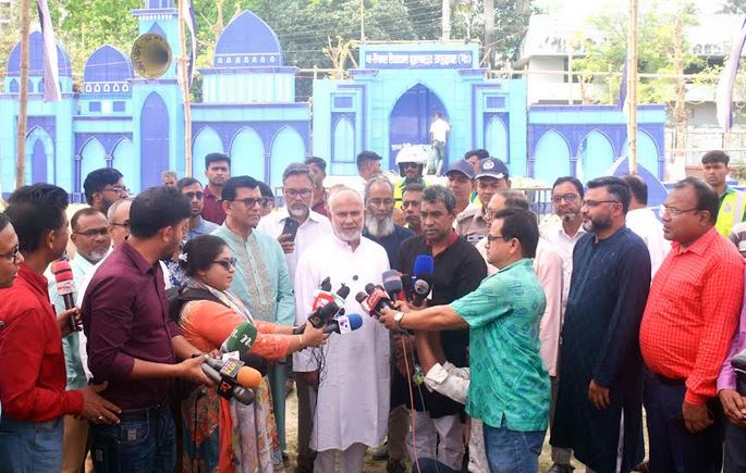 KCC Administrator inspects preparations for Eid congregation at Circuit House Ground