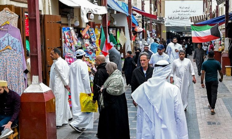 Displacement, bombs and air raid sirens weigh on Mideast Eid celebrations