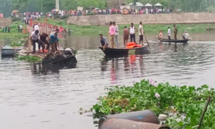 4 children drown after floating bridge collapsed in Jamalpur river