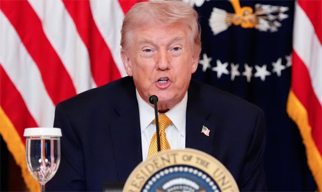 Trump sends peace plan as Iran opens to 'non-hostile' oil vessels