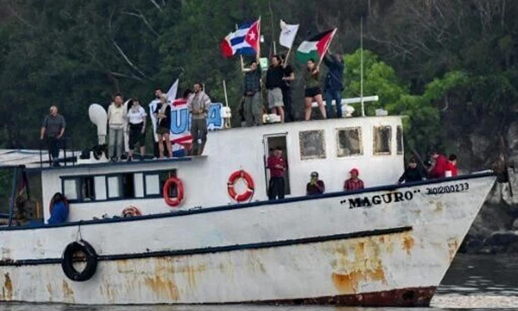 Aid boat arrives in Cuba as US oil blockade bites