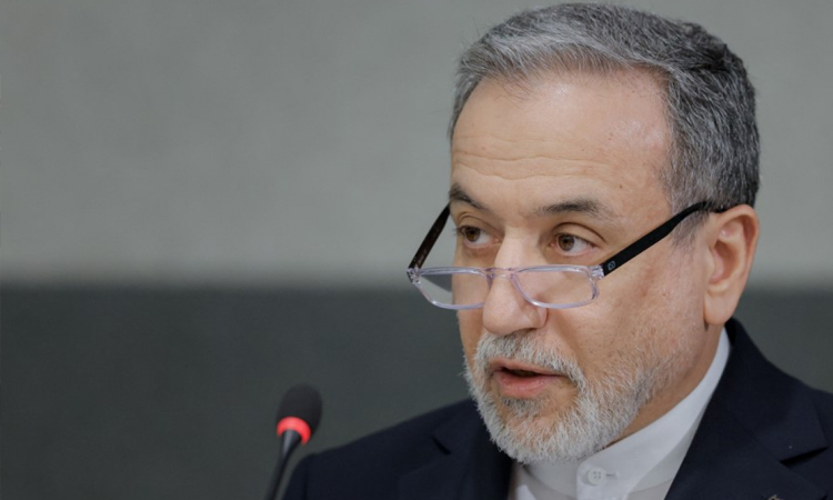 'No negotiations' says Iran FM as US touts peace plan