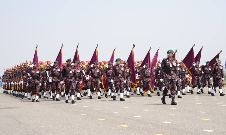 BGB showcases mechanized fleet in Independence Day Parade after 18yrs