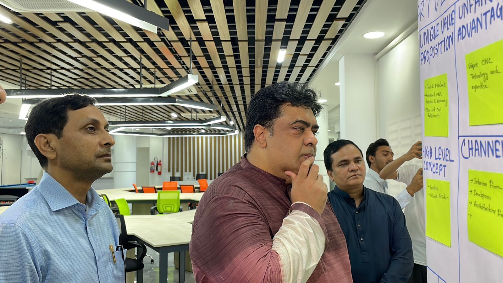 Asad urges startups to focus on mobile apps at RUET Innovation Hub