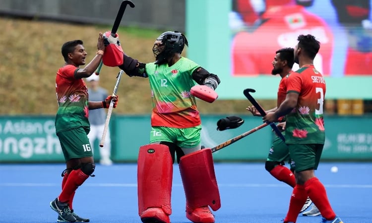 Hockey team to depart for Thailand Tuesday 