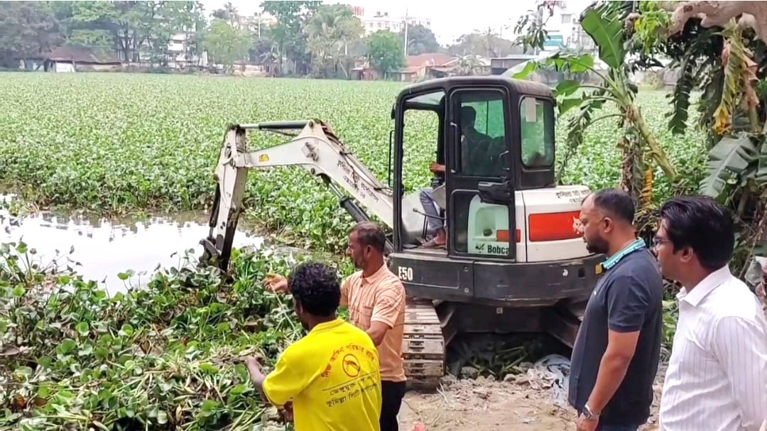 CCC Administrator pledges to build clean, livable Cumilla