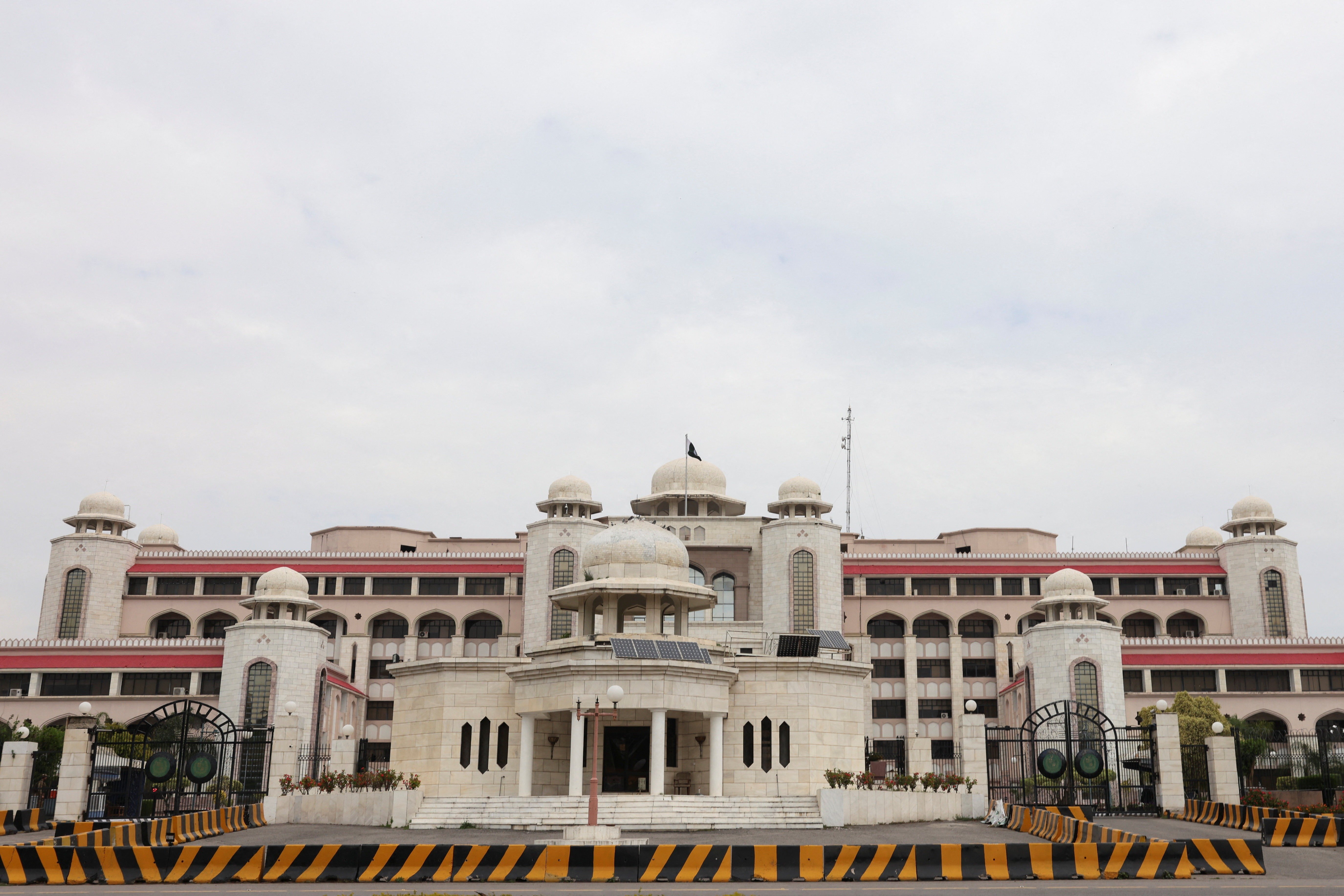 Pakistan hosts Saudi, Turkey, Egypt for talks on Mideast war