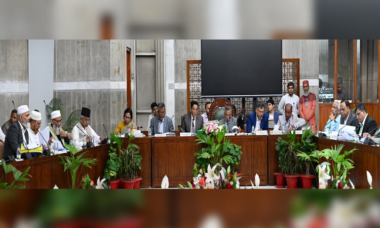 Special committee holds 2nd meeting at JS