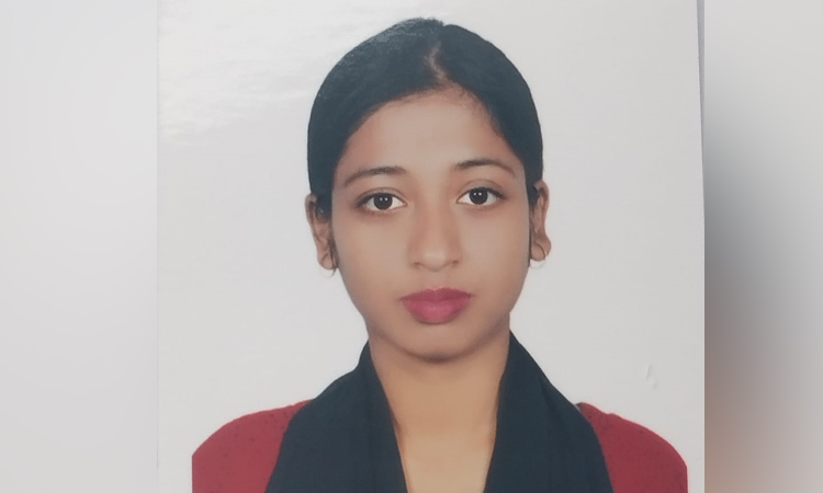 Oishee from Jashore secures 1st place in GST 'C' Unit of IU