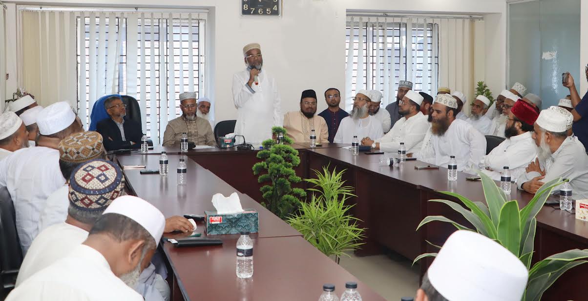 IAU VC seeks teachers’ help to restore heritage of Madrasa education 