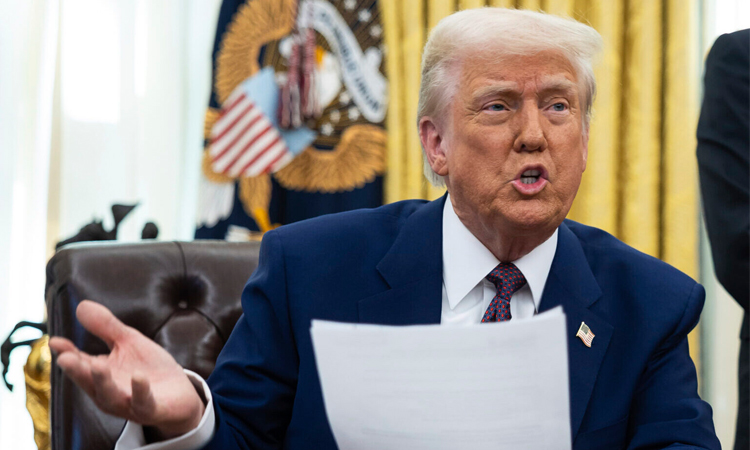 Trump orders crackdown on mail-in voting ahead of midterm elections