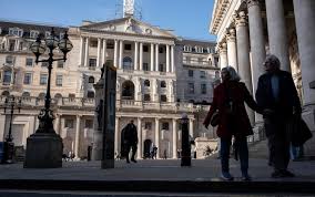 Bank of England warns of Mideast war financial risks