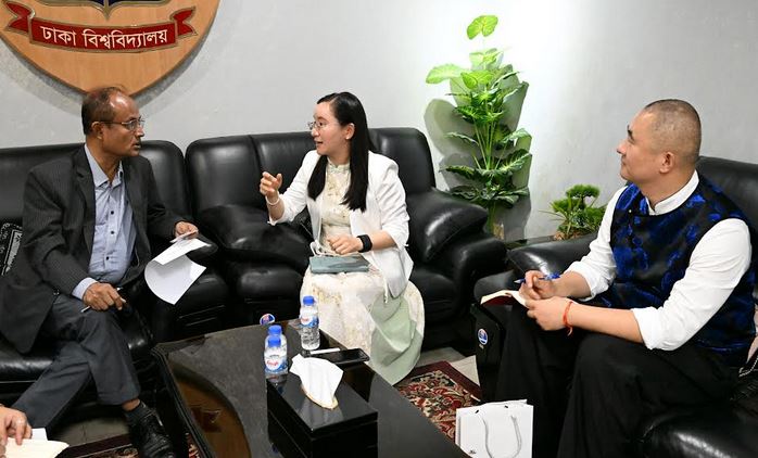 DU VC meets Center for China Studies delegation