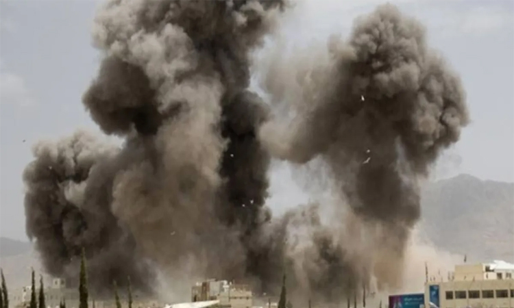 Five killed in Pakistan suicide bombing: police