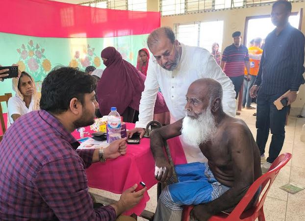 Around 5,000 receive free eye treatment in Bagerhat