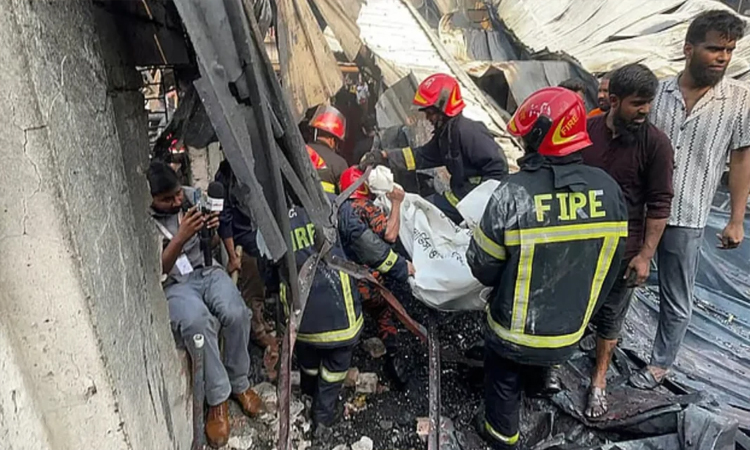 Rescue operation at Keraniganj Kadamtali fire site ends after intensive search