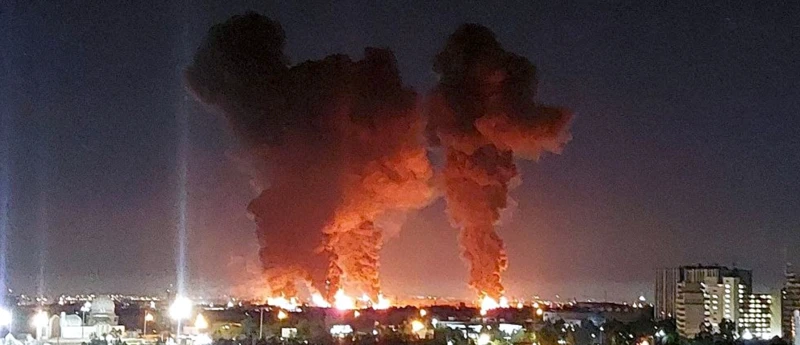 New strikes in Tehran as deadline looms for Trump threat to infrastructure