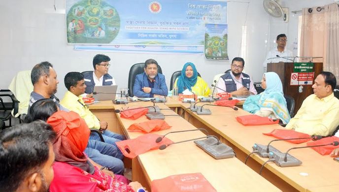 'World is advancing towards 4th industrial revolution'