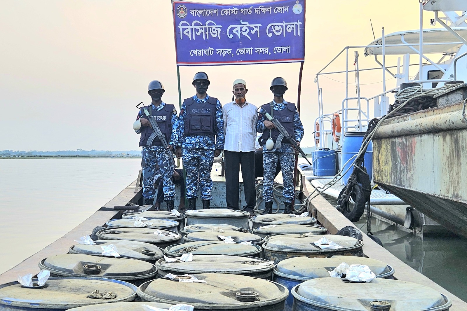 Coast Guard seizes 4,000 liters of illegal fuel oil in Bhola, one arrested