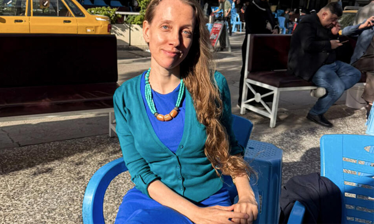 Iraqi armed group releases US journalist