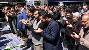 Iran Guards say have 'no trust' in US, 'finger on trigger'