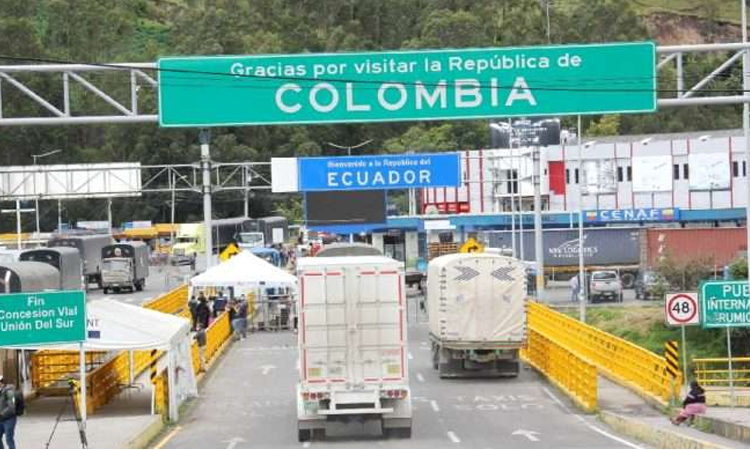 Colombia retaliates with 100 percent tariffs on Ecuador