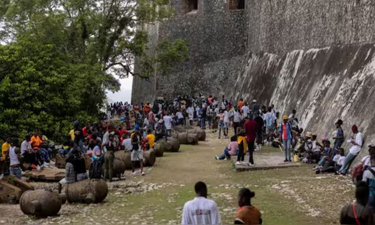 Haiti fort stampede kills at least 30: authorities