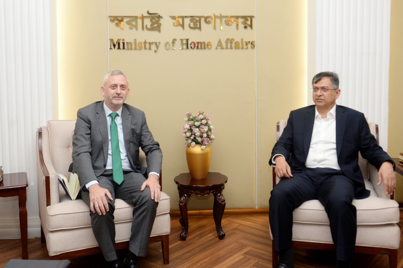 EU ambassador meets home minister, discusses reform, cooperation