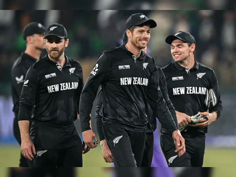 First batch of NZ players reaches Dhaka ahead of ODI series