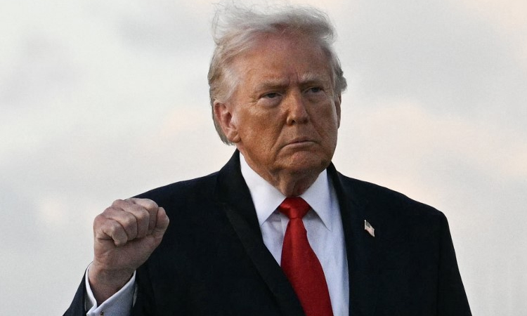 Trump deletes Jesus post of himself after outcry