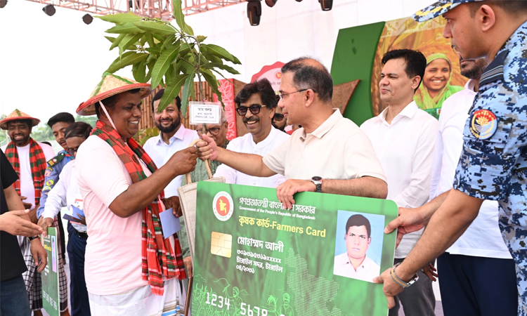 PM opens pre-piloting 'Farmer Card' distribution