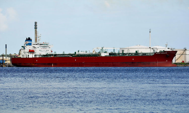 Diesel unloading from two ships begins at Ctg port