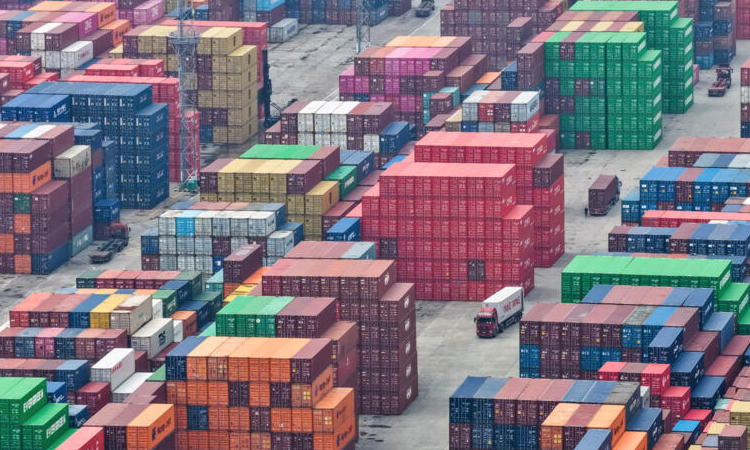 China's economy beats forecasts, but war darkens outlook