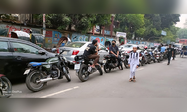 Fuel pump operators attribute bikers to aggravated rush