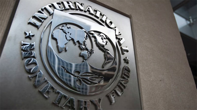 IMF, World Bank say restoring relations with Venezuela, recognizing interim government