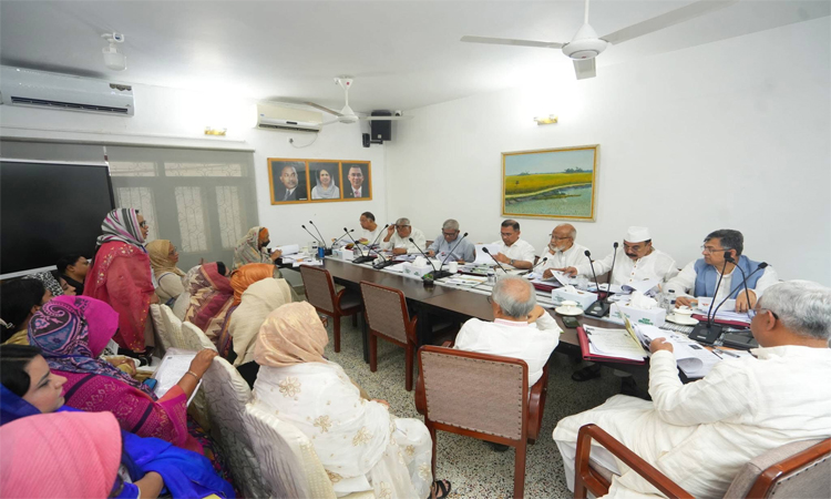 Interview begins for BNP aspirants for reserved women's seats