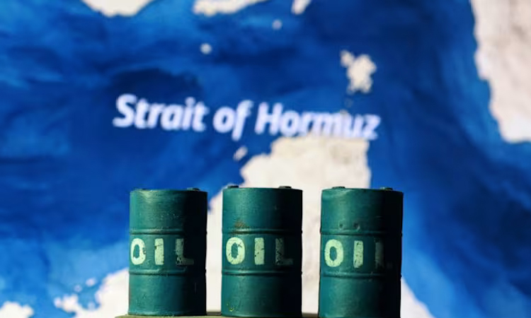 Oil plunges, stocks jump as Iran declares Hormuz open