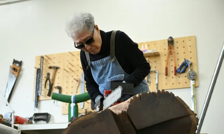 South Korea's chainsaw artist carves a name for herself at 91
