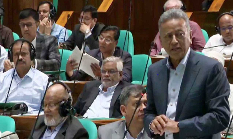 Govt. initiates measures to reduce dependency on domestic bank borrowings: Finance Minister 