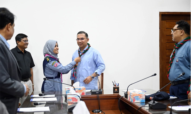 Bangladesh Scouts National Executive Committee calls on PM 