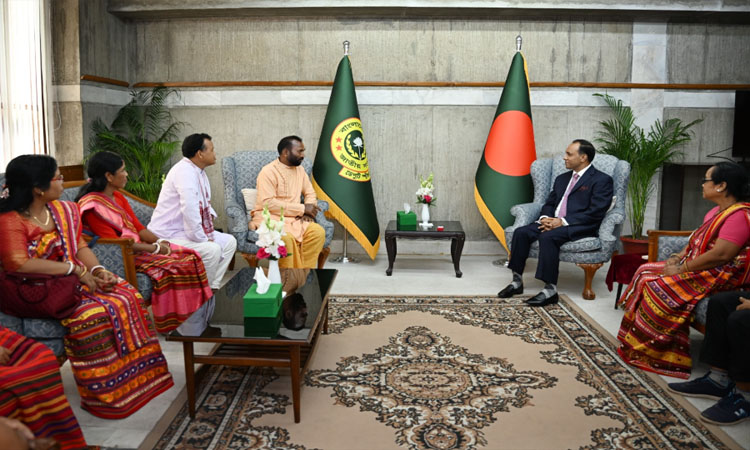 Hajong community delegation meets Deputy Speaker
