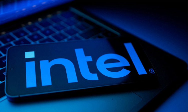 S&P 500, Nasdaq end at records as Intel shares surge