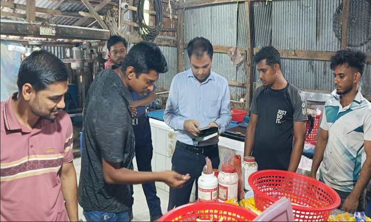 Ice cream factory owner fined Tk 1 lakh in Pirojpur