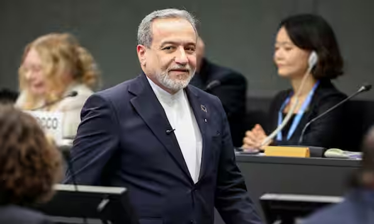 Iran minister heads to Russia as talks remain stalled
